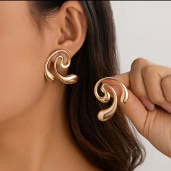 DESIGN WAVE EARRINGS