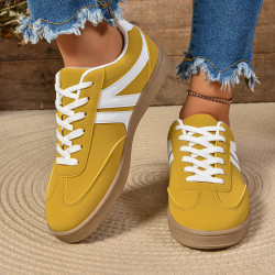 TRENDY SNEAKERS