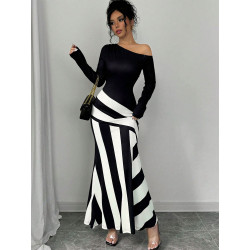 LONG BLACK -WHITE DRESS