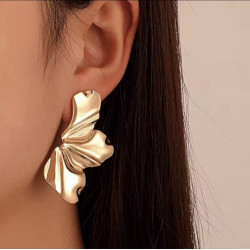 HALF FLOWER EARRINGS