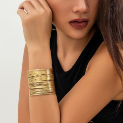 BIG BRACELET
