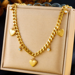 NECKLACE VINTAGE HEART