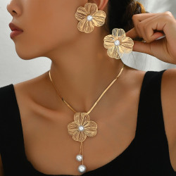 NECKLACE EARRINGS SET