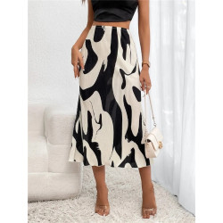 BLACK & WHITE SKIRT