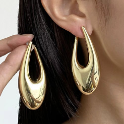 OVAL BUBBLE EARRING